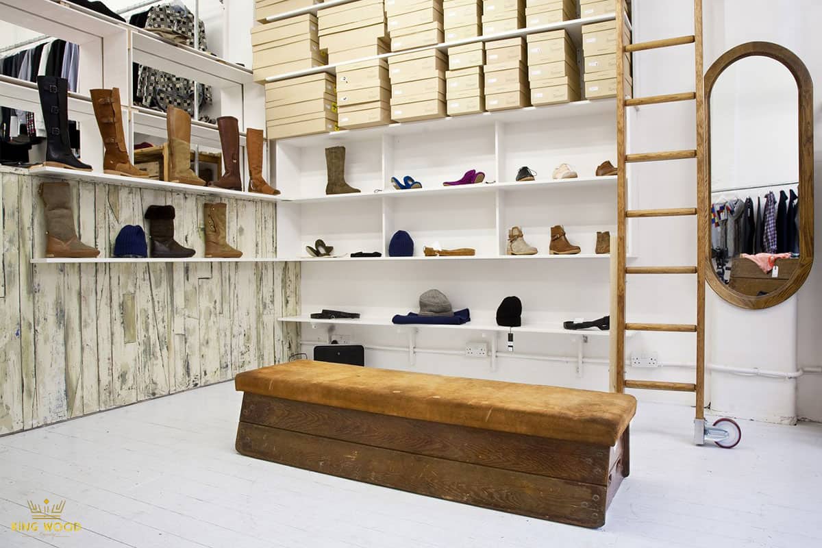 ایده دکور مغازه با چوب روسی