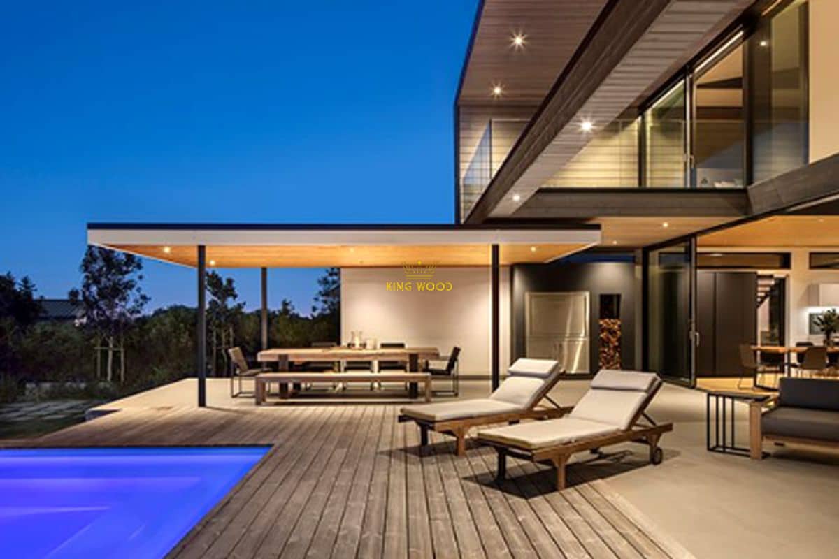 انواع کفپوش چوبی فضای باز